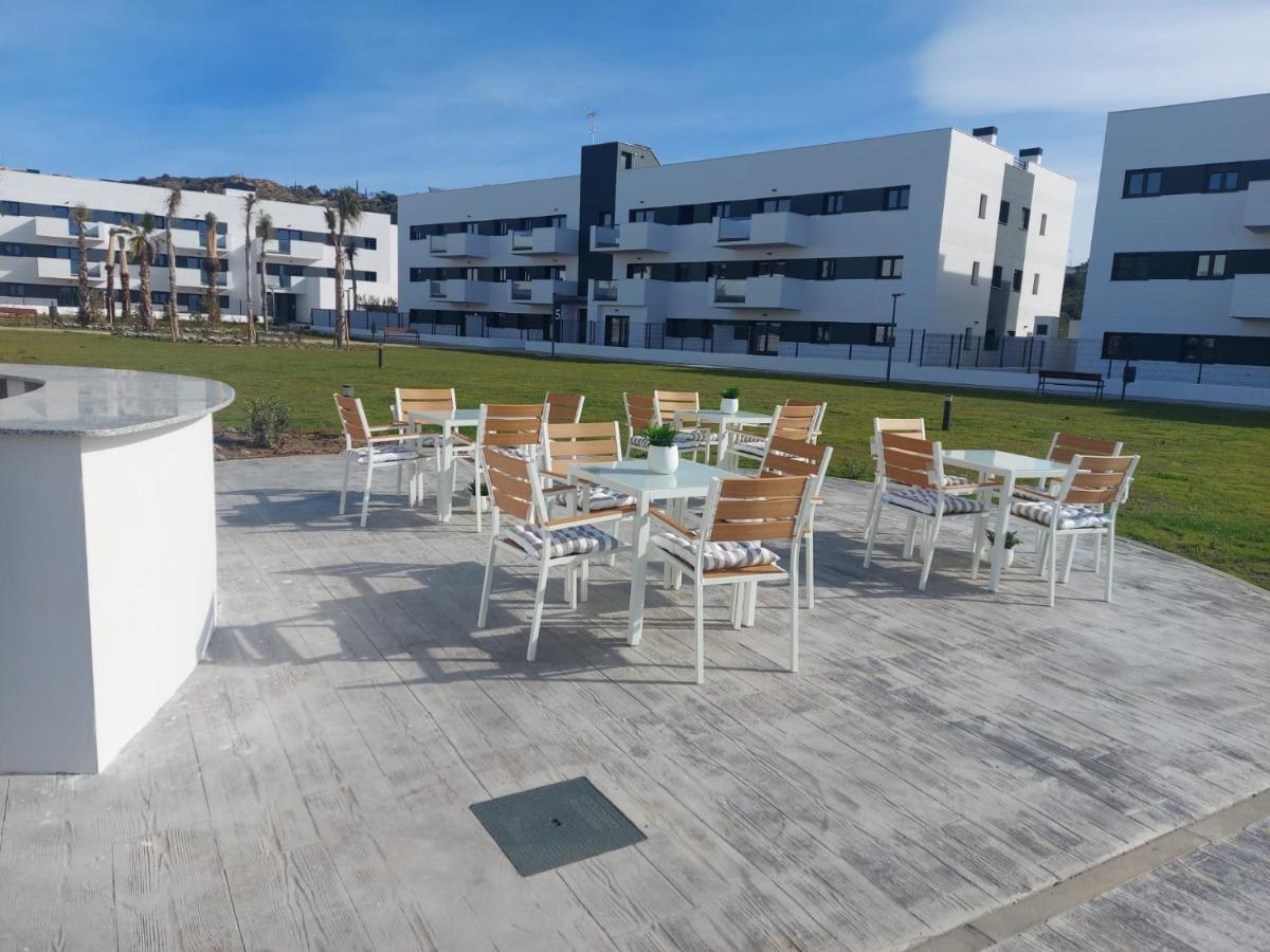 Apartamento Valle-Niza: Beachfront Retreat in Velez-Malaga Exterior photo